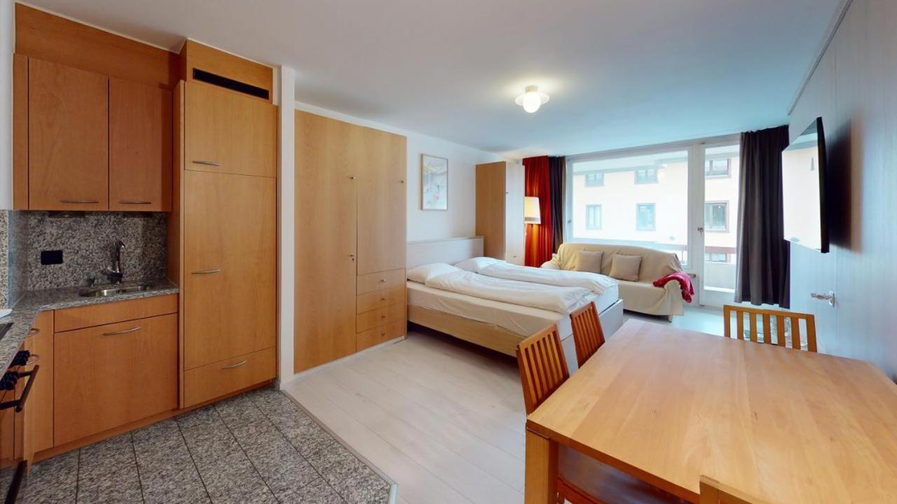 Allod Bad 203 St. Moritz Exteriör bild